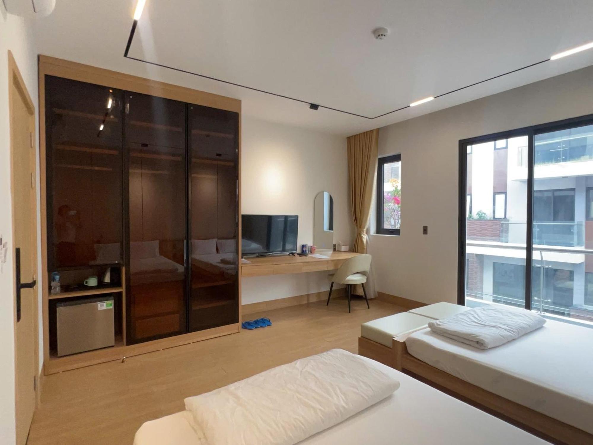 C&M Hotel Фан Ранг Екстериор снимка